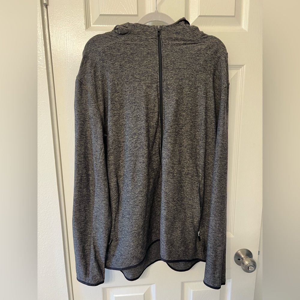 Men's Gray Sweater